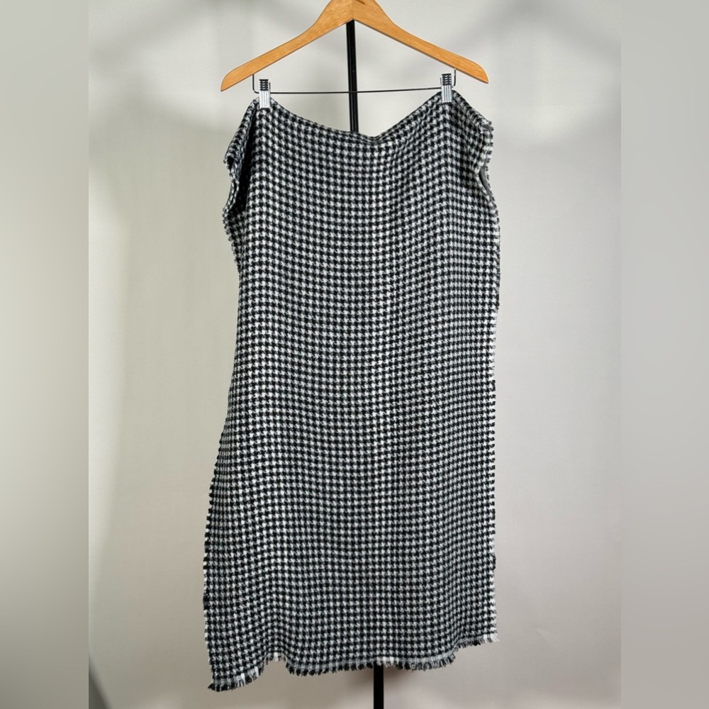 J. Crew Marled reversible scarf. Perfect Christmas gift. - Picture 4 of 7